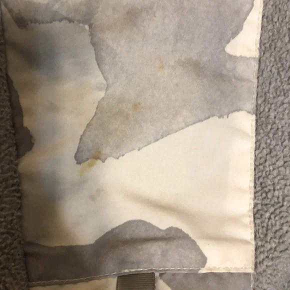 ๐ฅ LOWEST PRICE (stains) - Picture 3 of 17